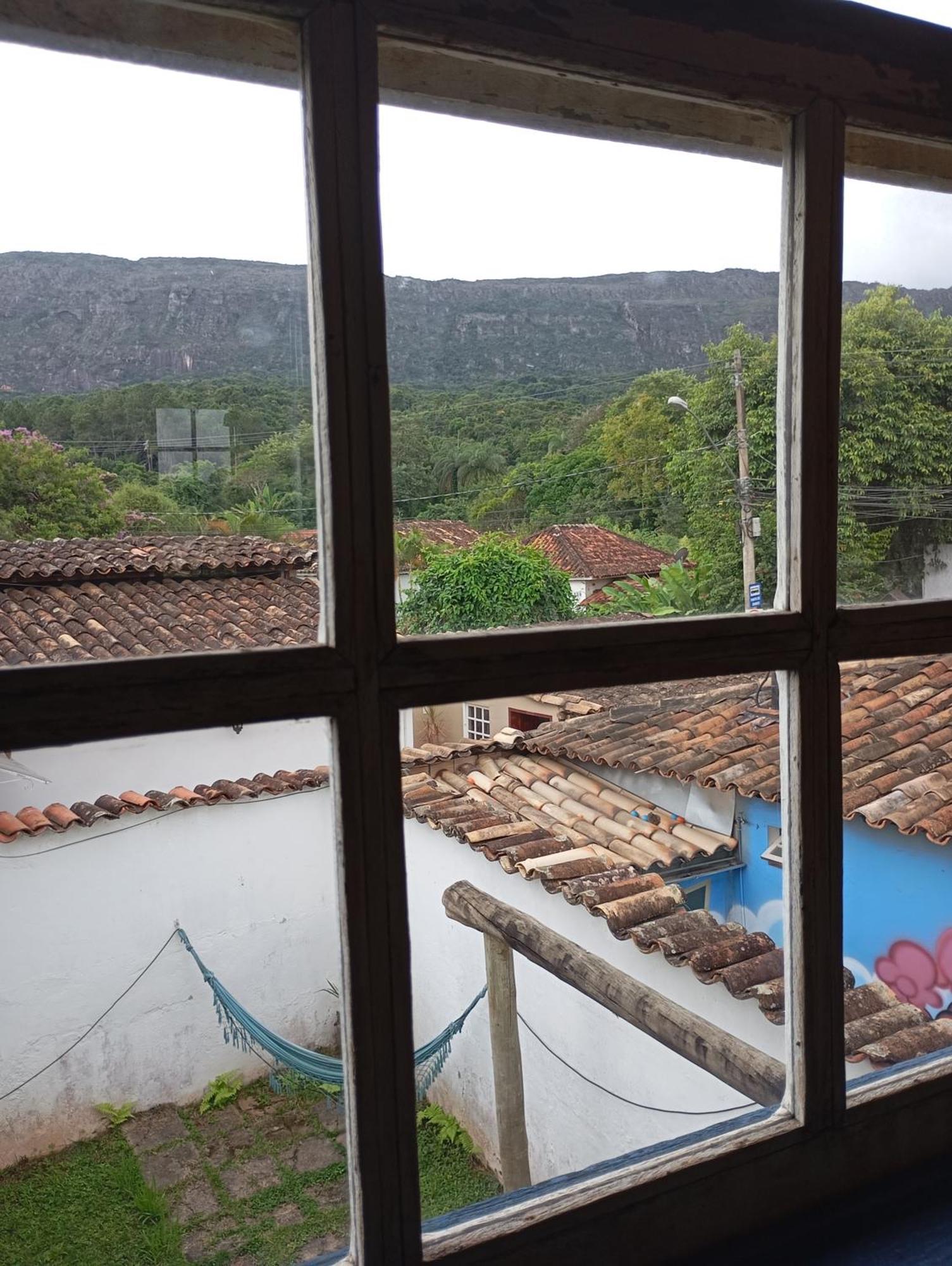 Kitnet Com Vista Serra No Centro Historico De Mg